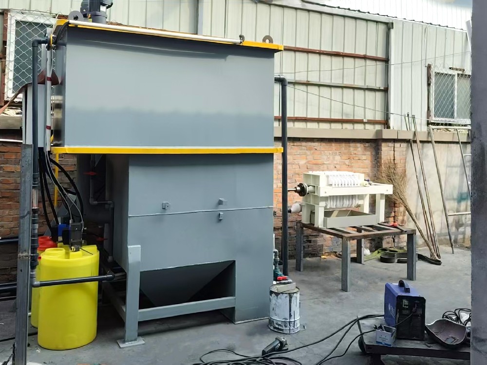 溶氣氣浮機：玻璃廠污水處理的高效之選